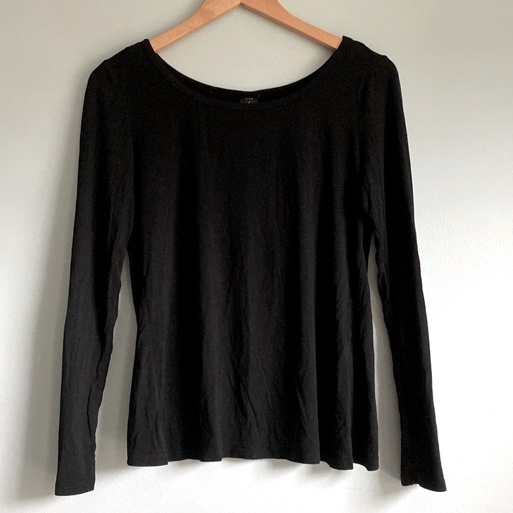 Electric Yoga Black Long Sleeve Athletic Yoga Top Size Medium